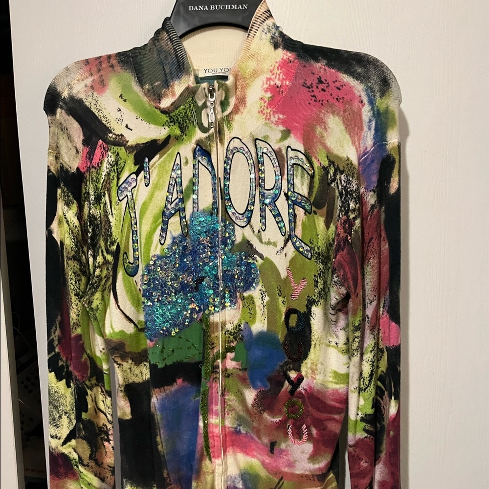 You You Collection artsy si front sweater Size Lg